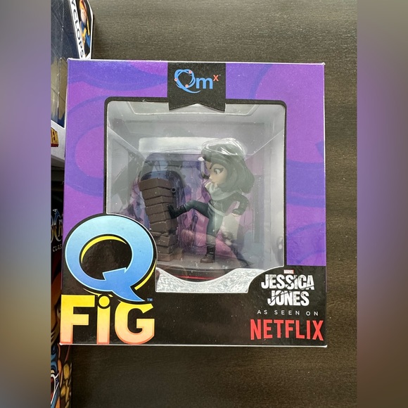 Action Figures. QFig and MiniCo - Picture 7 of 8